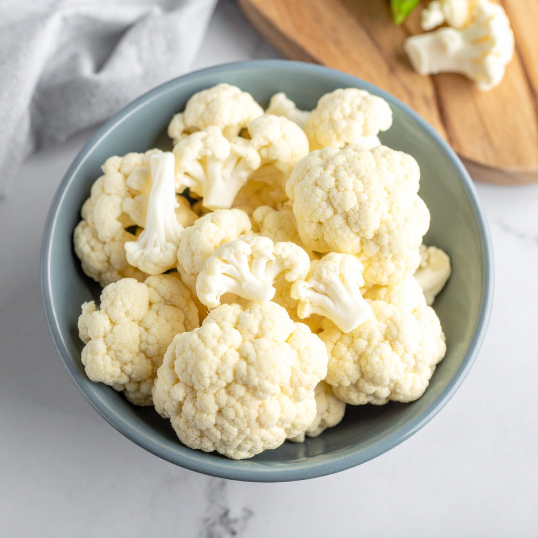 CAULIFLOWER FLORETS SMALL in a Blue Bowl