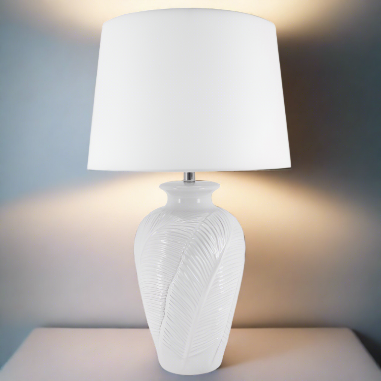 Alina Lamp B&S White