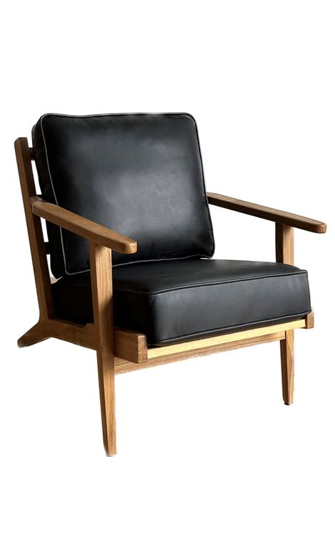 Lodge Armchair - Black Leather, Oak Frame